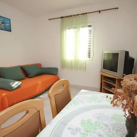 Appartement By The Sea - 2412 Vis